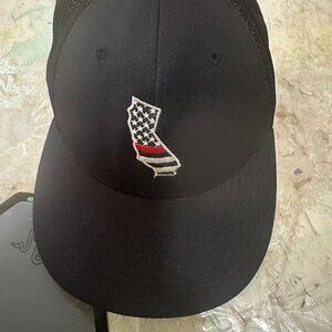 San Francisco Fire Department SFFD Men's Black Hat Size Small-Medium Flex Fit Ca